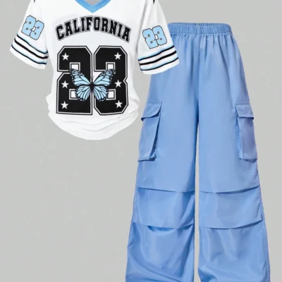 SHEIN 2pcs Tween Girls American Style Raglan Sleeve Graphic Tee & Applique Pocket Cargo Pants Set Girl Y2k Outfit